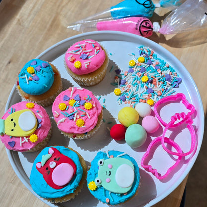Cupcake-Decorating Pajama Party!